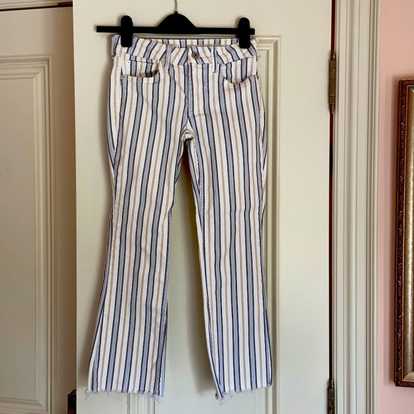 High Rise Bootcut Jeans - Picture 1 of 2